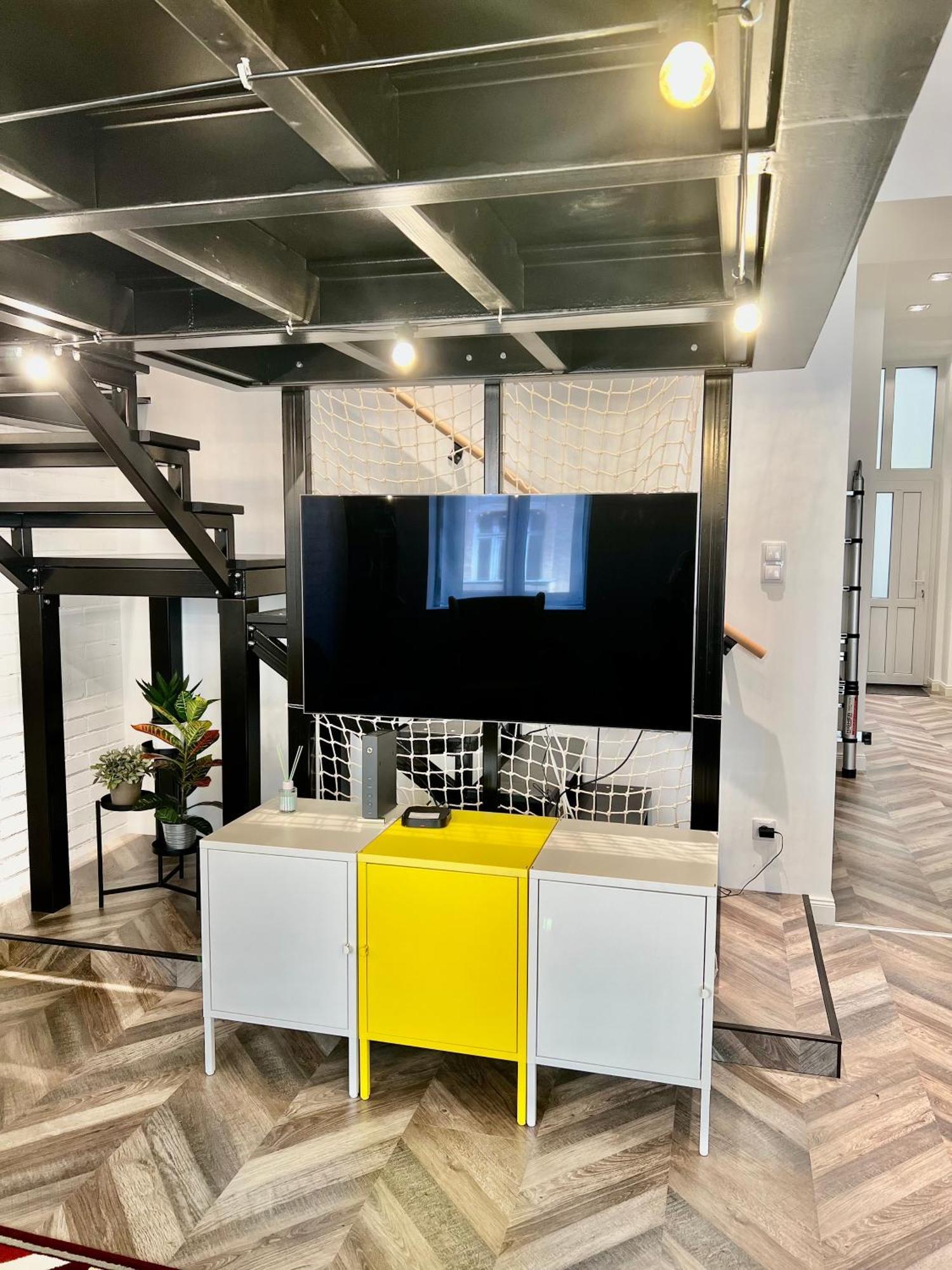 Appartamento Awesome Loft - King Street Budapest